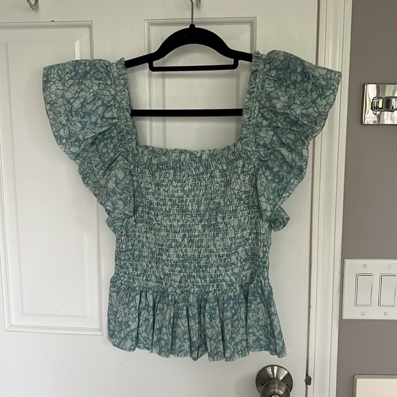 Love the Label Anthropologie Smocked Ruffle Flutter Sleeve Crop Top Tank - Picture 4 of 5